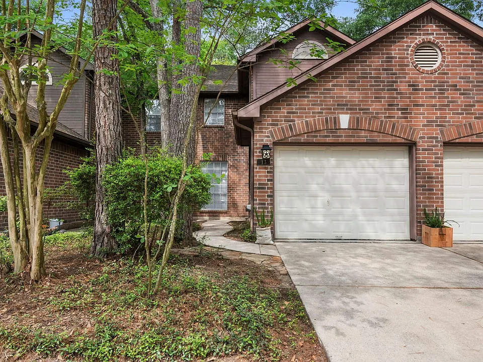 13 E Willowwood Ct