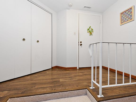 3rd image of 12912 Mill Dr E APT E2