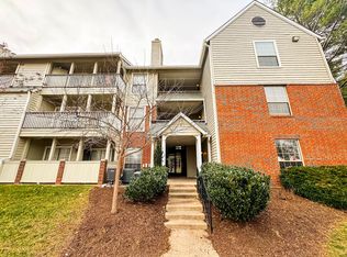12164 Penderview Ln APT 1606, Fairfax, VA 22033