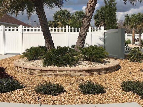 Custom Landscape - Front Rt