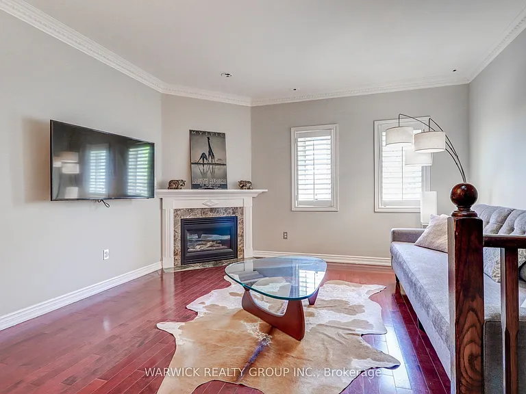 645 Davenport Rd #10 — Photo 6