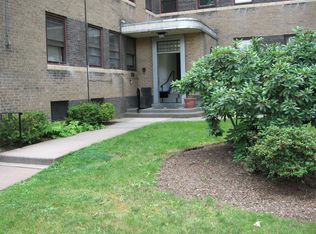 230 Farmington Ave APT D2, Hartford, CT 06105