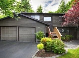 19819 64th Ave NE, Kenmore, WA 98028