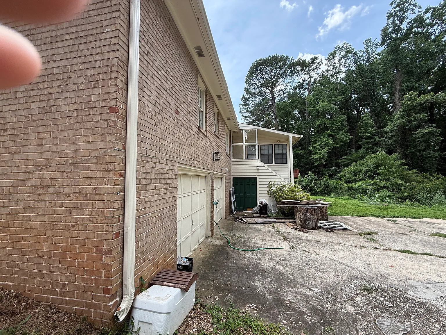 4 bed, 3333 sqft, $2,094 — Photo 4