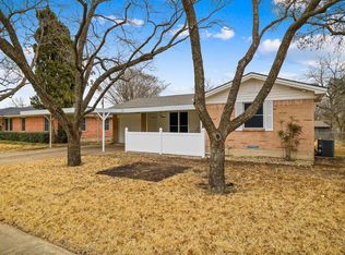 1230 Oriole Ln, Garland, TX