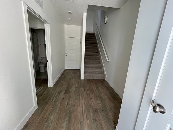 3rd image of 5096 W Duckhorn Dr
