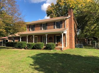 2102 Ravenwood Dr, Murfreesboro, TN 37129