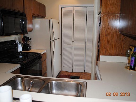 kitchen-laundry/pantry