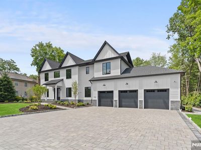 172 Birchwood Rd, Old Tappan, NJ, 07675