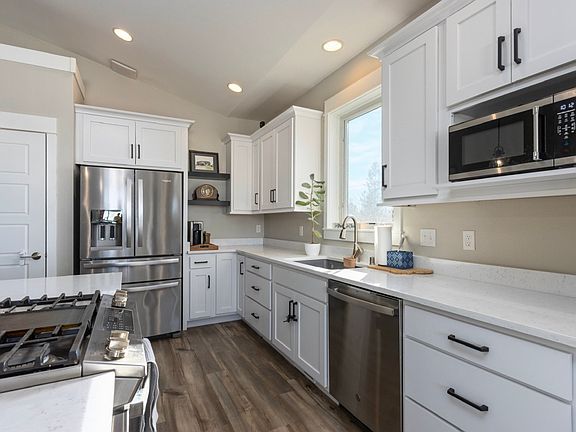 4th image of 4960 Whisper Way
