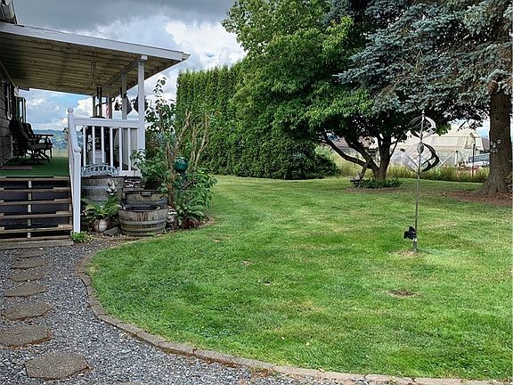 2nd image of 7324 77th Ave SE