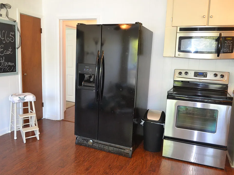 Full sized appliances