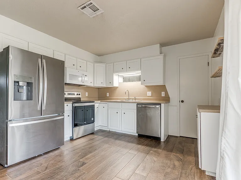406 W Linden Dr — Photo 24