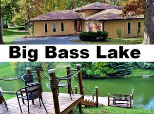 2120 Hidden Valley Dr, Crown Point, IN 46307
