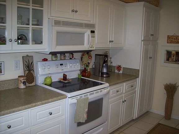 4th image of 291 Southbank Dr