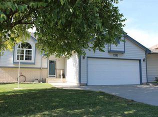 615 Plum Blue Cir, Benton, KS 67017