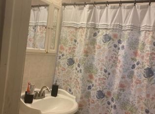 518 Harrington St, Perth Amboy, NJ 08861