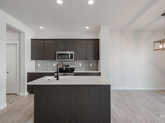 4th image of 4208 E Kalinga St