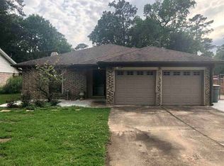 11195 Forest Gln, Beaumont, TX 77713