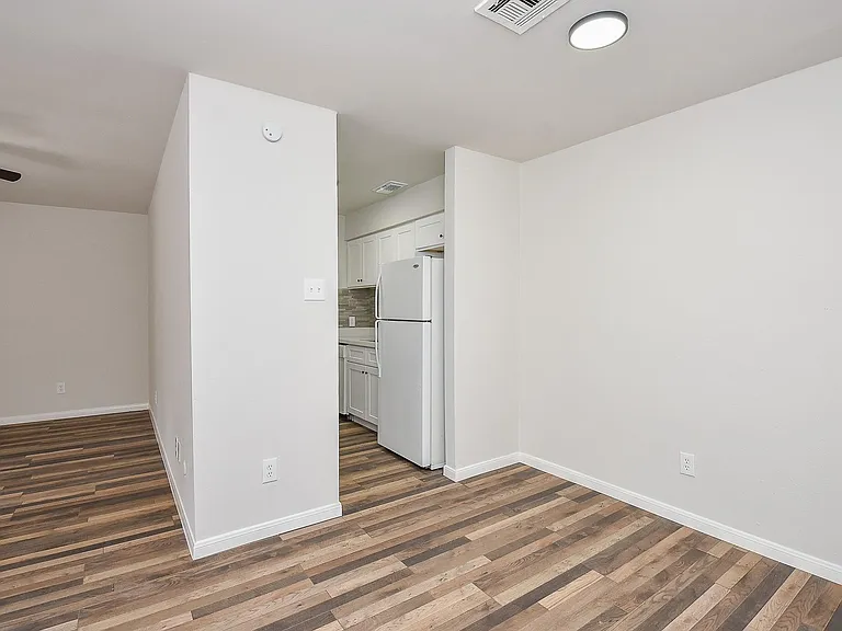 3644 Ocee St — Photo 12