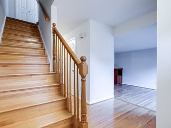4th image of 2838 Lafora Ct