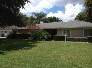 255 SE Lake Link Rd, Winter Haven, FL 33884