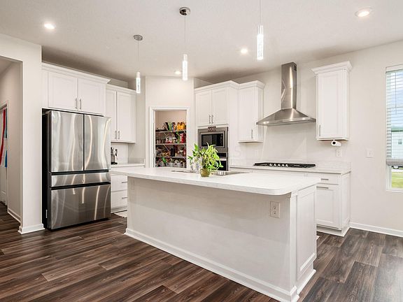 4th image of 6227 Anguria Dr