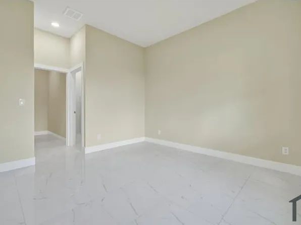 3419 26th St SW, Lehigh Acres, FL 33976