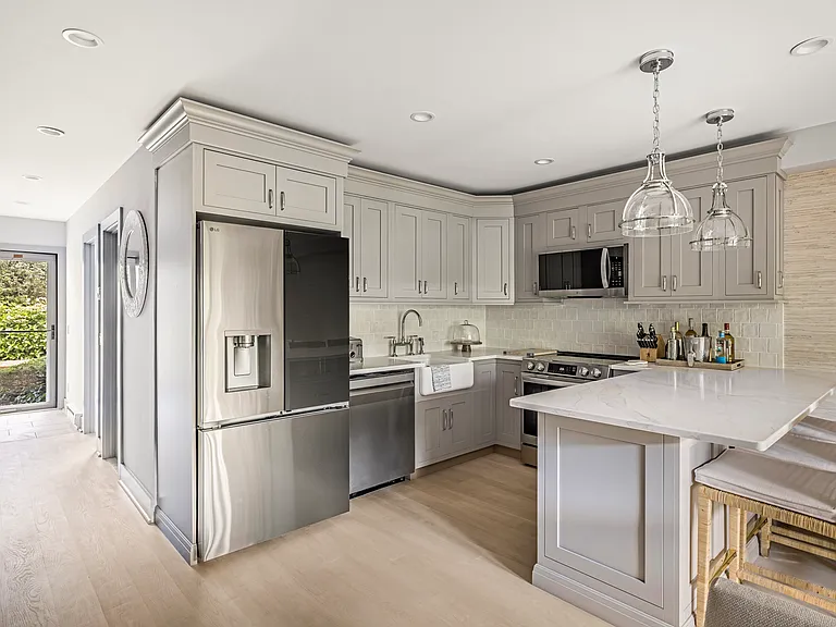 18 Bridge St #3E — Photo 6
