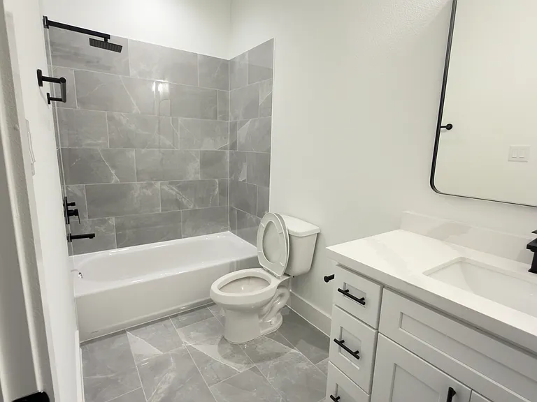 812 Thornton Rd — Photo 20