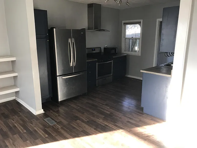 772 S McClelland St — Photo 5