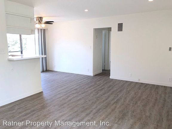 5th image of 815 S Wooster St APT 102
