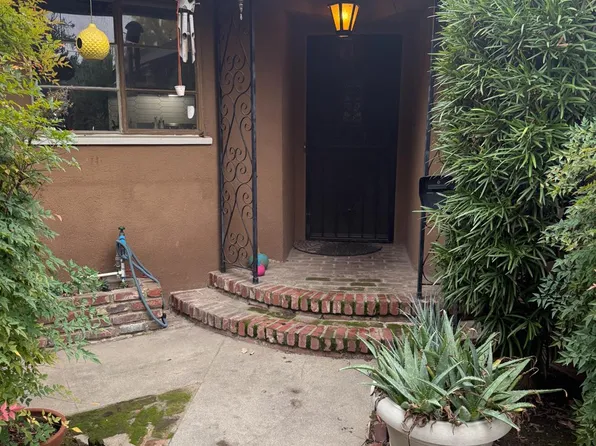 1733 W Harvard Ave, Fresno, CA 93705