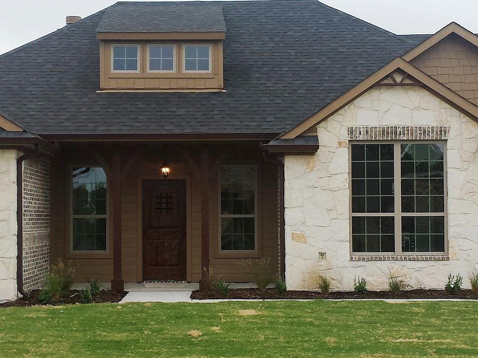 1st image of 102 Avalon Dr