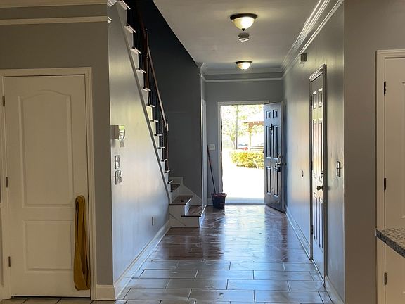 2nd image of 4015 Redan Rd Unit 14