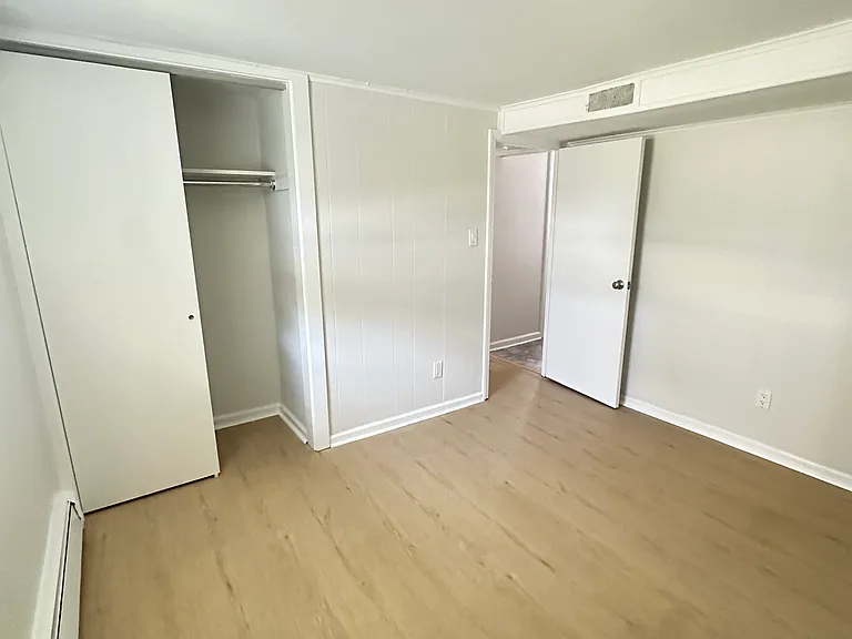 Huber Pl — Photo 5
