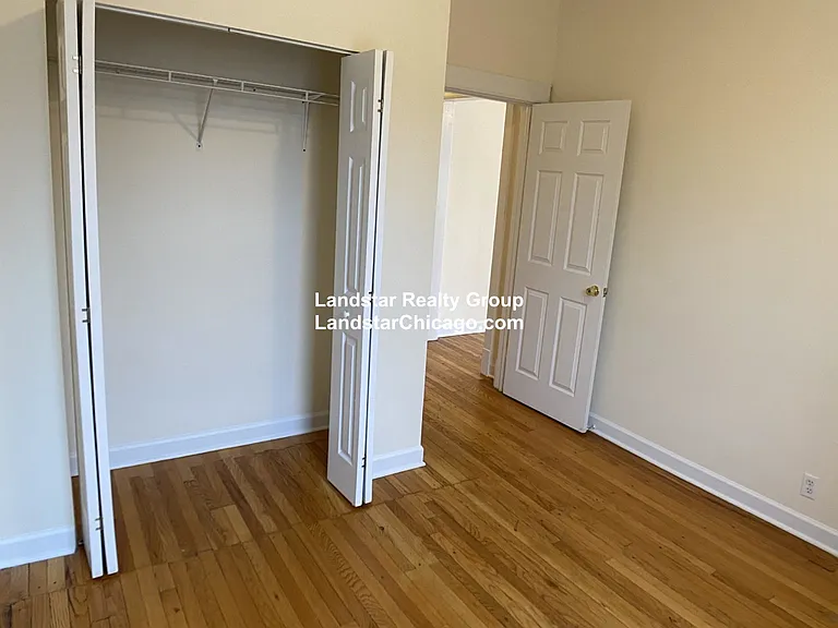 2453 N Spaulding Ave #3 — Photo 6
