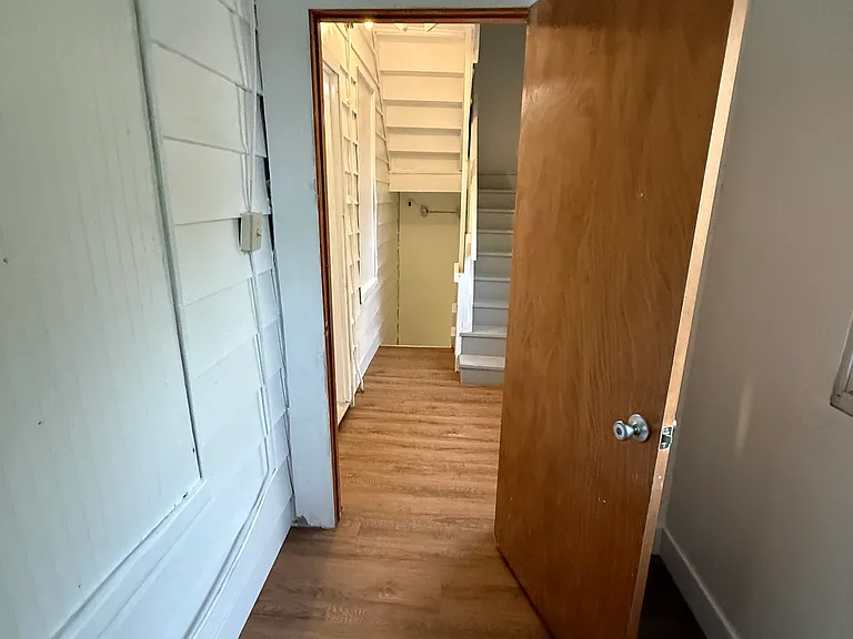 34 Fenner Ave #1 — Photo 5