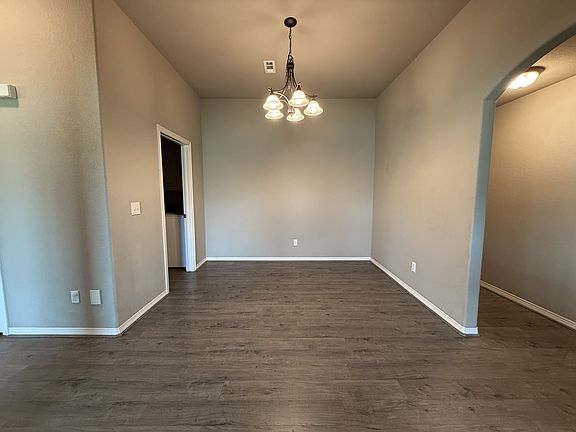 4th image of 4303 SW Slate Ln