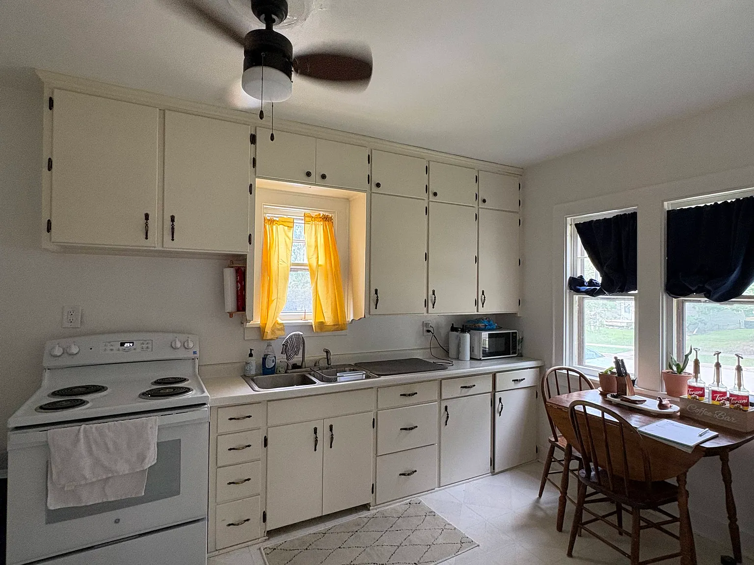 3 bed, 1069 sqft, $1,400 — Photo 4
