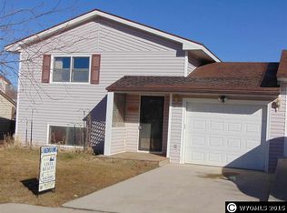144 Simpson Ave, Evanston, WY 82930
