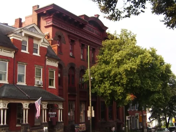 134 W High St APT 7, Bellefonte, PA 16823