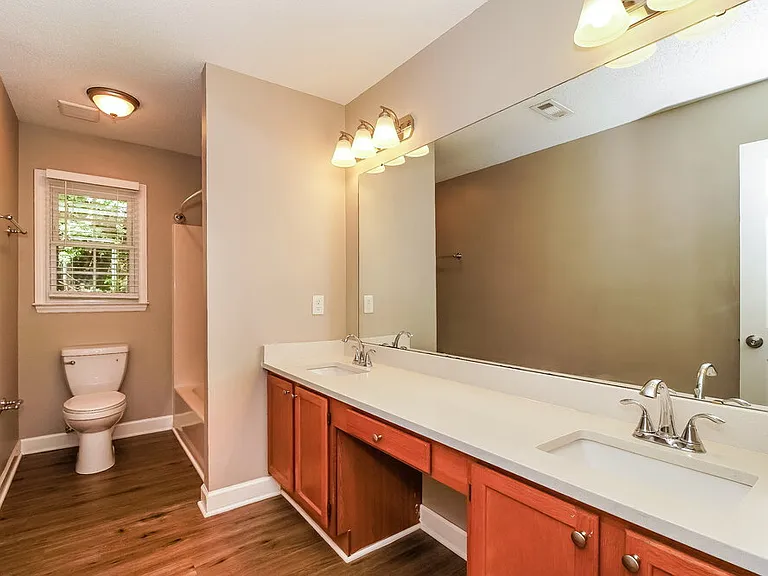 4107 Garden Grove Ln — Photo 13