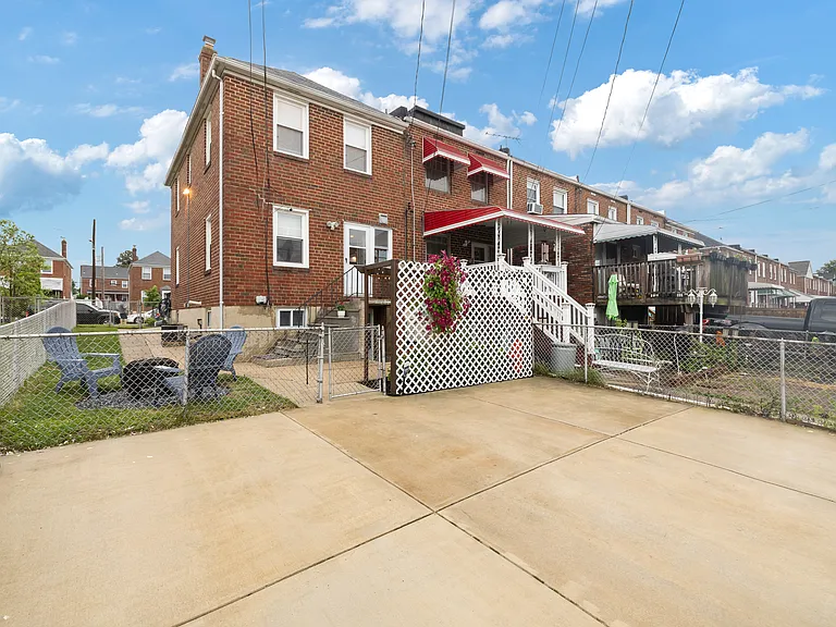 6834 Duluth Ave — Photo 13