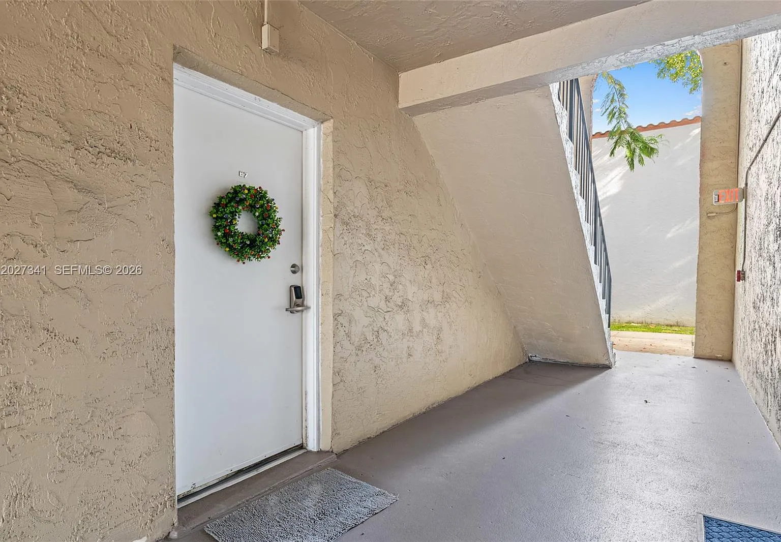 Spanish Trace Condo — Photo 2