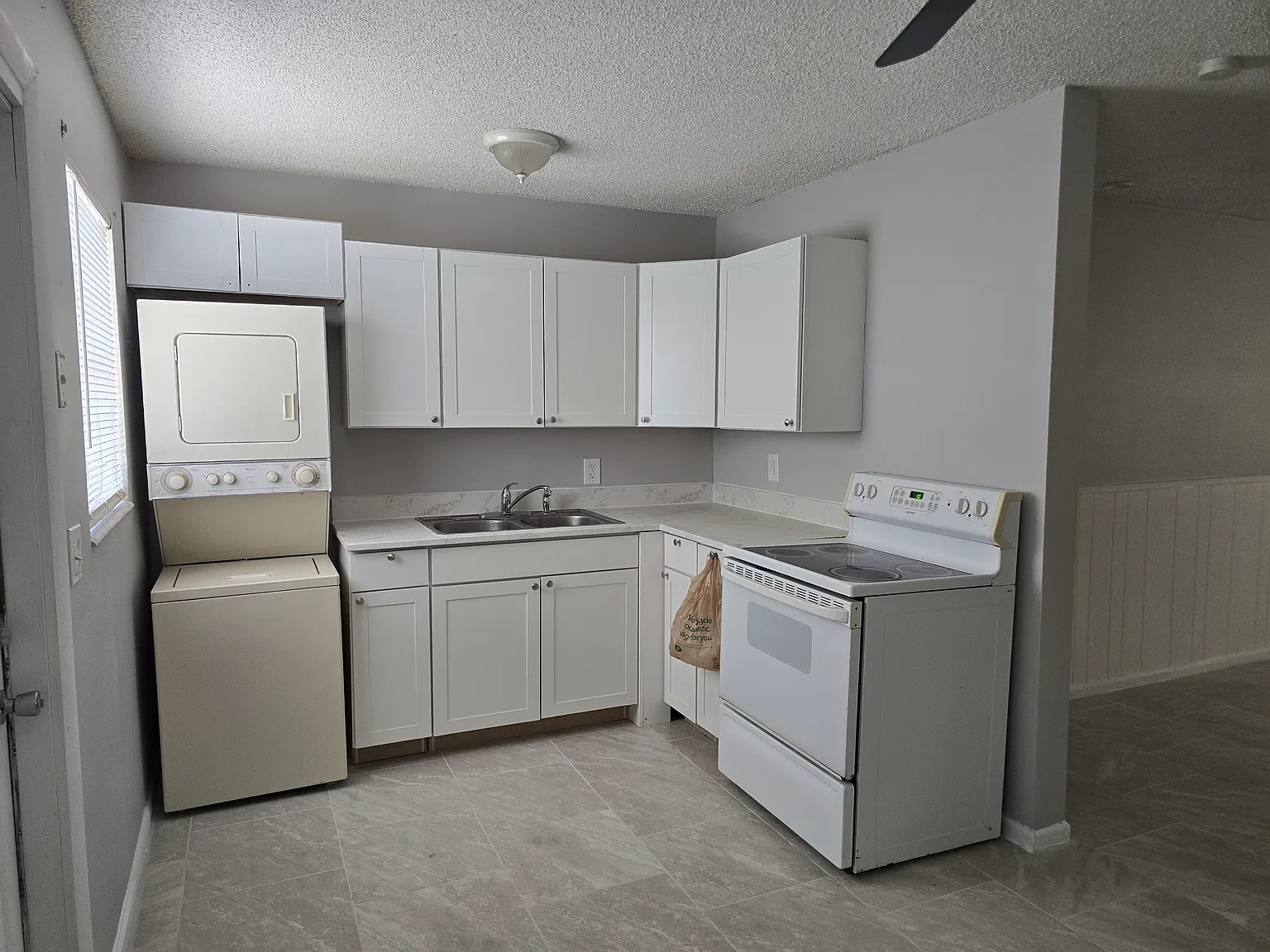 1 bed, 650 sqft, $1,800 — Photo 4