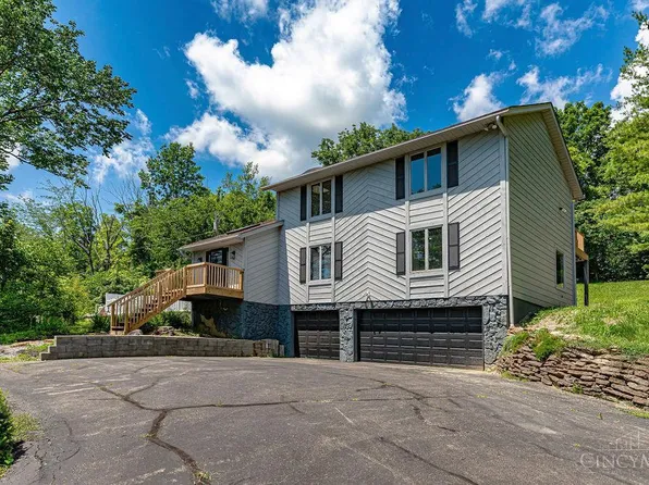 3060 Quercus Dr, Hamilton, OH 45013