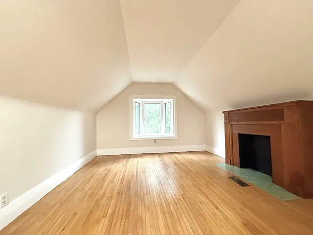 17 Thornton Avenue London — Photo 4