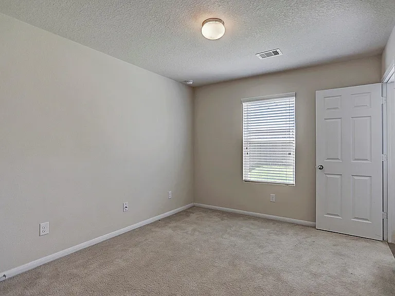 9960 Hyacinth Way — Photo 9