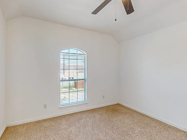 8609A Rugby Dr — Photo 31